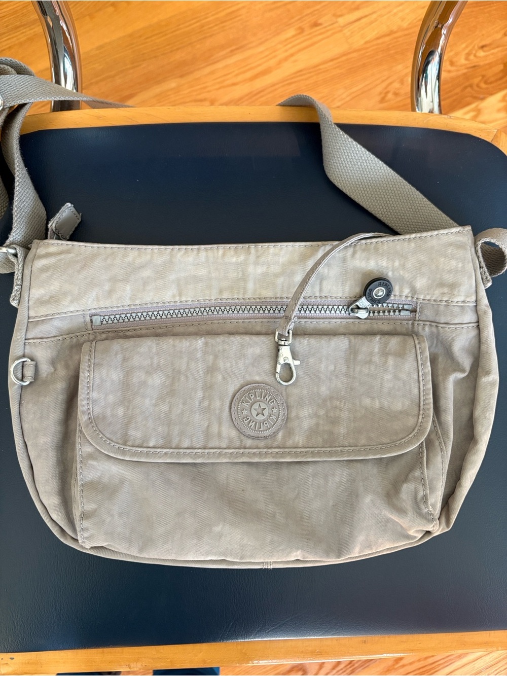 Kipling Gray Everyday Crossbody Bag - Picture 6 of 9